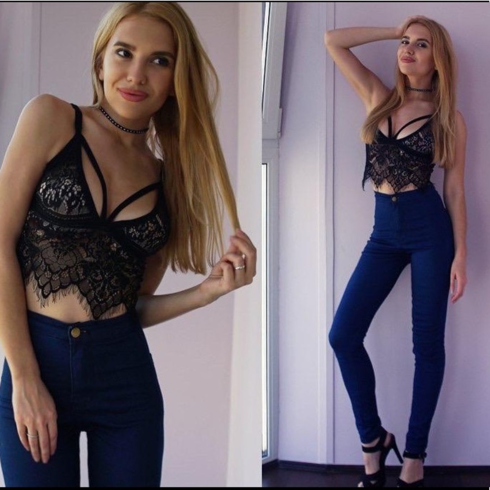 New black lace top - Picture 4 of 8
